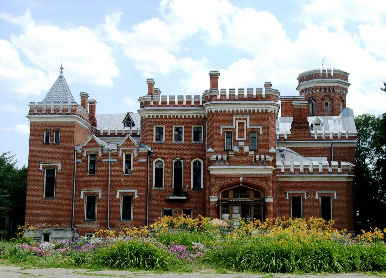 Замок Ольденбургских в Рамони