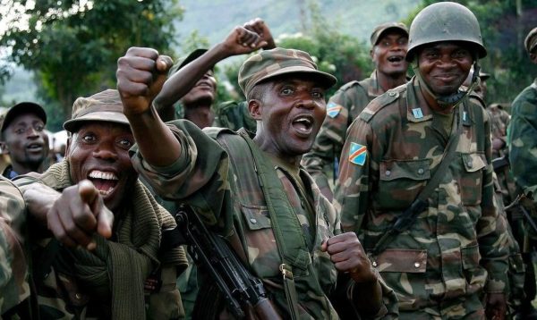 Конголезские солдаты
