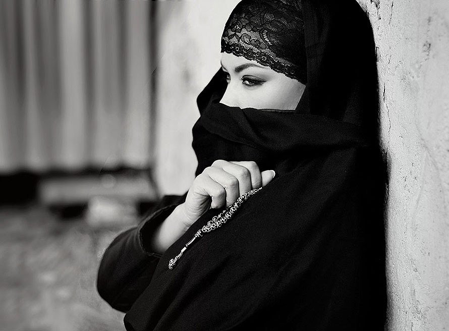 Я мусульманка. Фатима Бердиева. Алина Исрафилова. Девушка в черном платке. Девушка в хиджабе.
