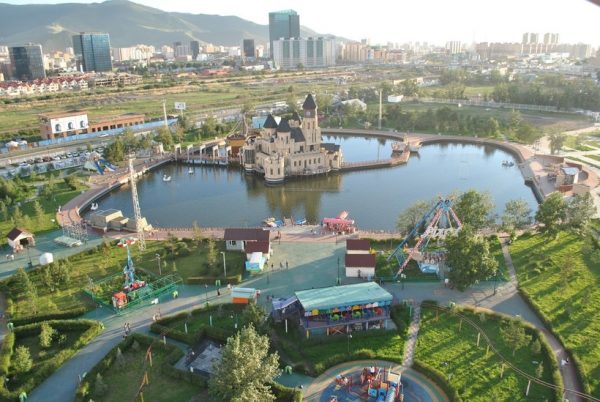 Парк развлечений в Улан-Баторе