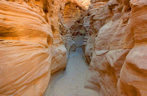 Цветной каньон на Синае
