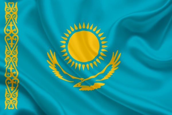 Герб и флаг Казахстана