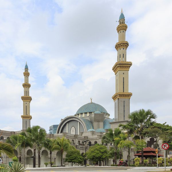 Мечеть Вилайят Персекутуан в Куала-Лумпуре