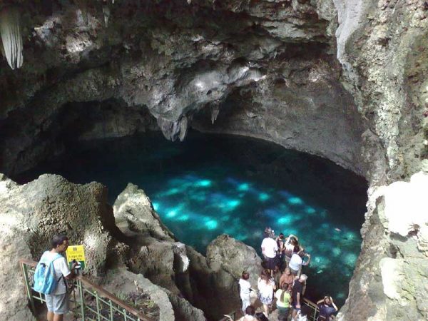 Пещера Фун-Фун