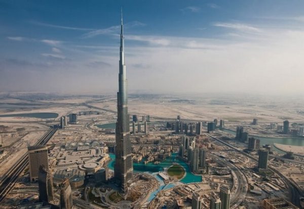 Башня Бурдж-Халифа в Дубае