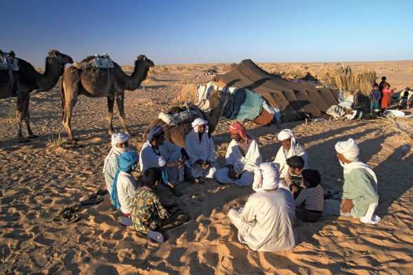 Бедуины в пустыне
