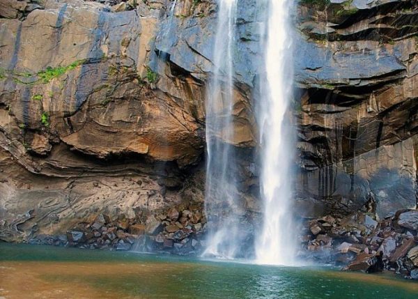 Водопад Абердин в Шри-Ланке