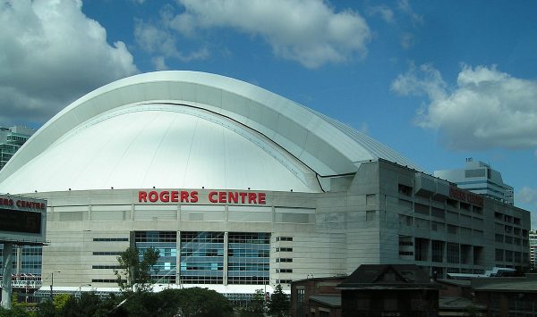 Роджерс Центр в Торонто