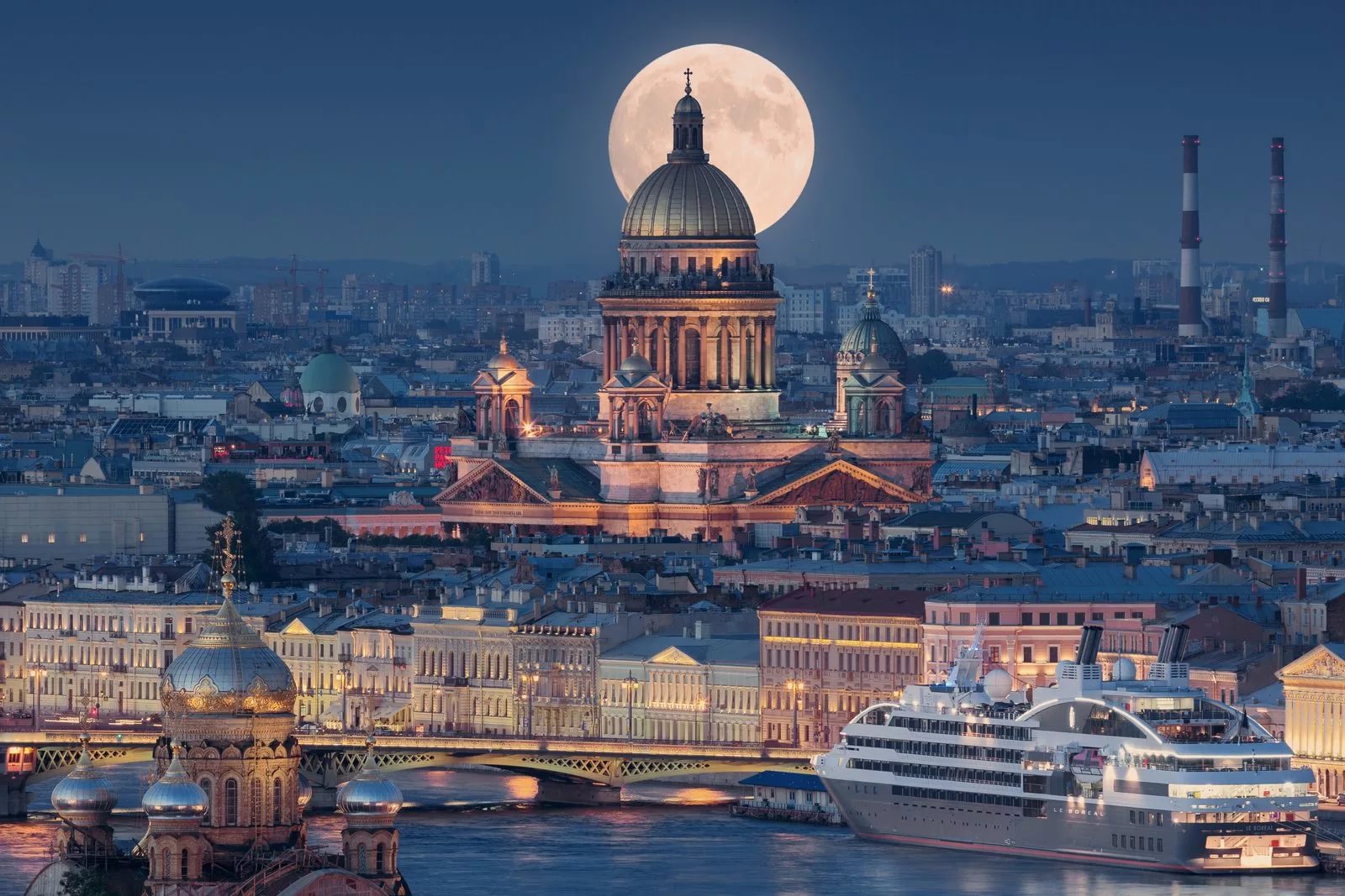 Санкт-Петербург для туристов: что посмотреть и когда лучше поехать