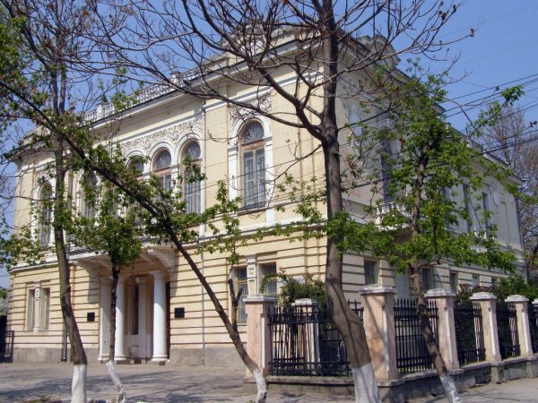 Симферопольский художественный музей в Крыму