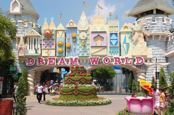 Парк развлечений Dream World