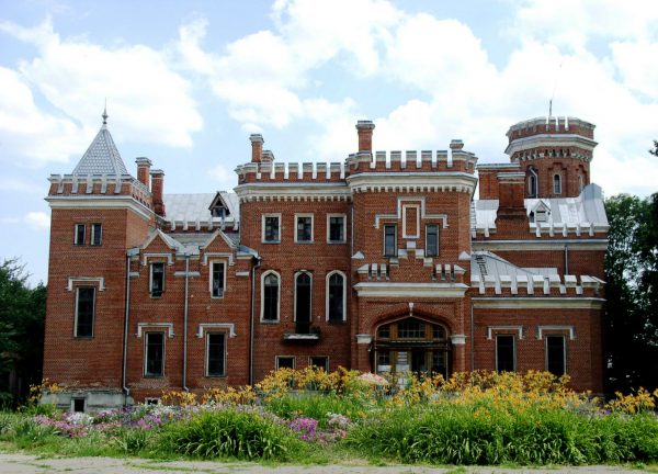Замок принцессы Ольденбургской в Рамони